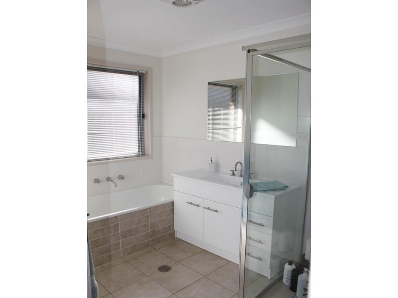 14 Lundie Street, Bungendore NSW 2621