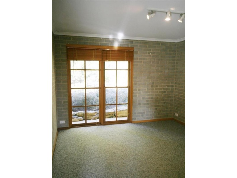 104 Brooks Road, Bywong NSW 2621