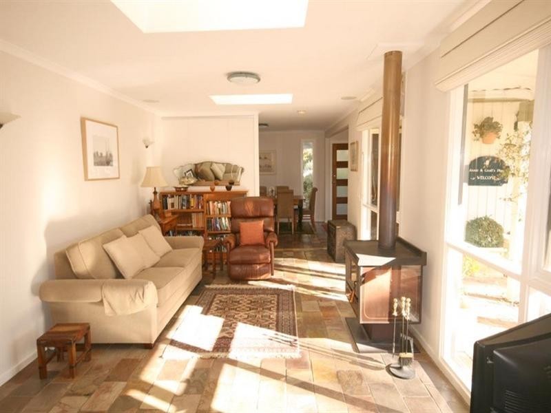 427 Weeroona Drive, Wamboin NSW 2620