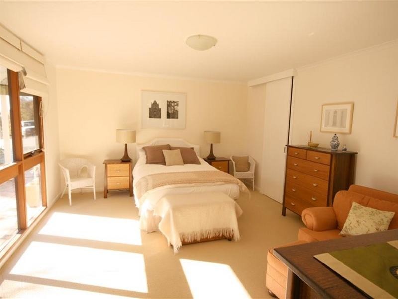 427 Weeroona Drive, Wamboin NSW 2620