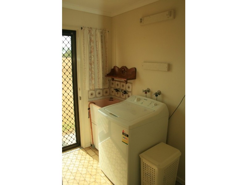 Lake Clarendon QLD 4343