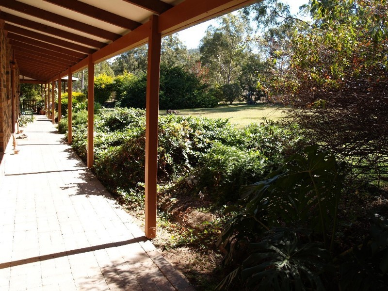 274 Willaura Drive, Esk QLD 4312