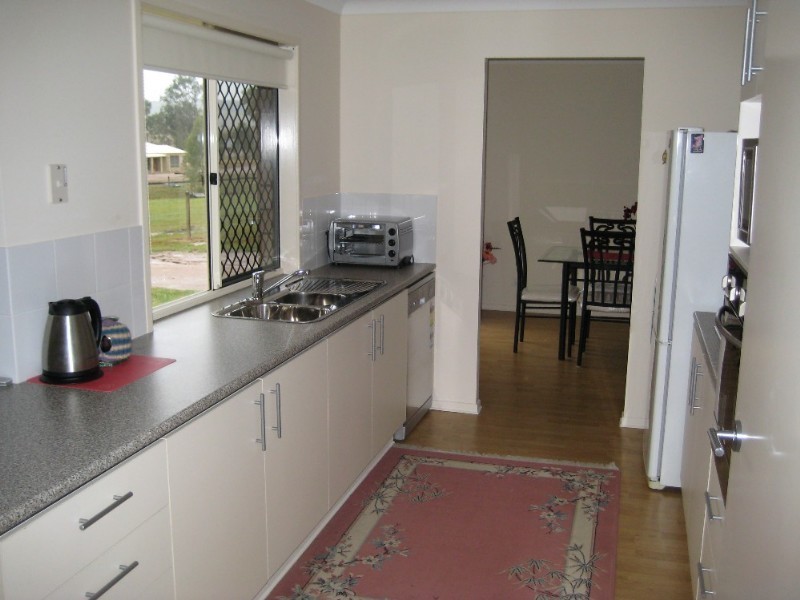 Kensington Grove QLD 4341