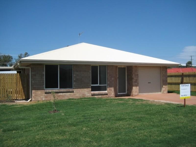 8 Oxford Court, Laidley QLD 4341