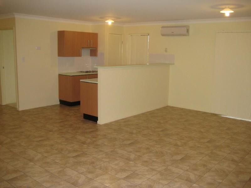 8 Oxford Court, Laidley QLD 4341