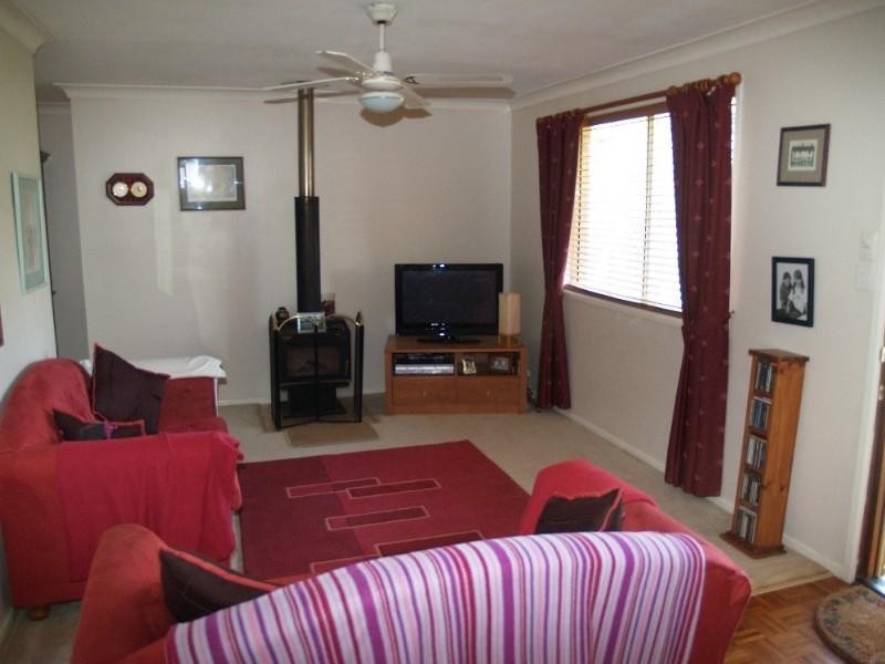 77 Lakes Drive, Laidley Heights QLD 4341