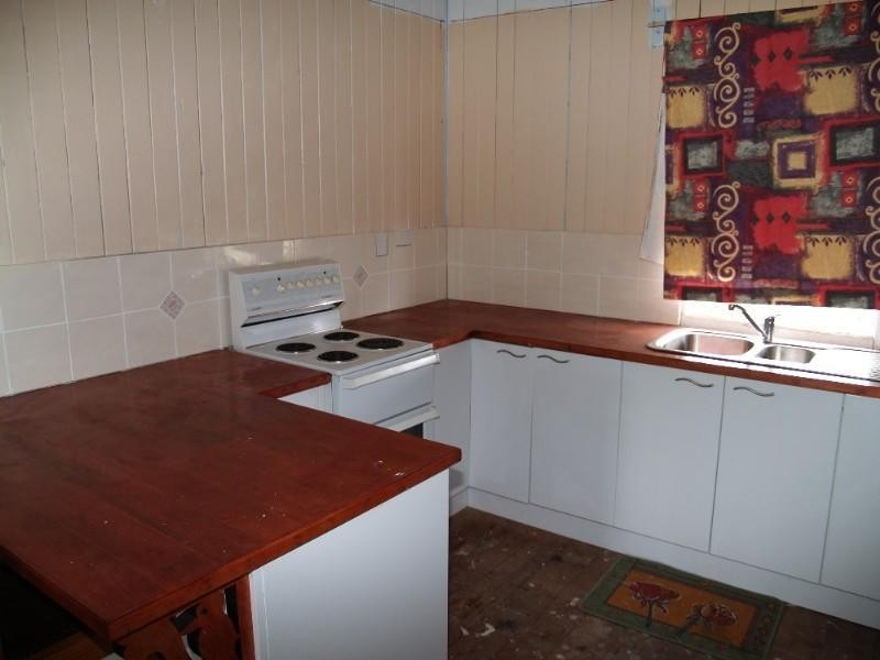 30 Napier Street, Laidley QLD 4341