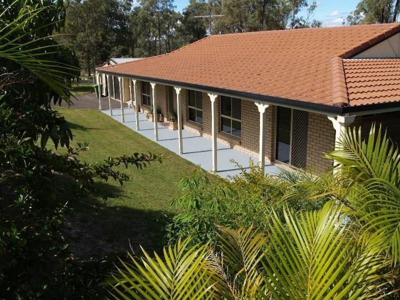 24 Hannant Road, Hatton Vale QLD 4341