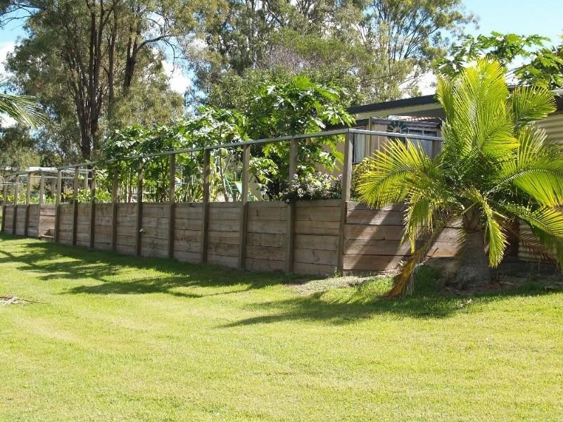 24 Hannant Road, Hatton Vale QLD 4341