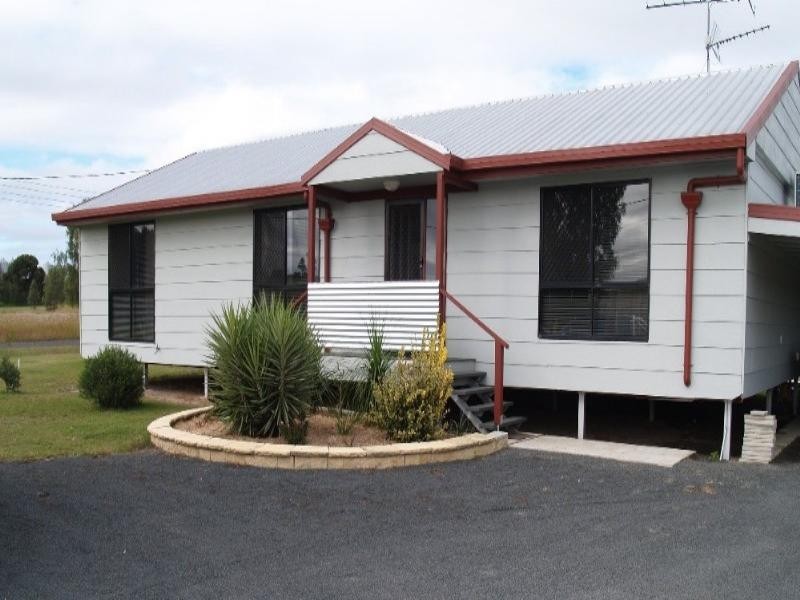 48 Zischke Road, Plainland QLD 4341