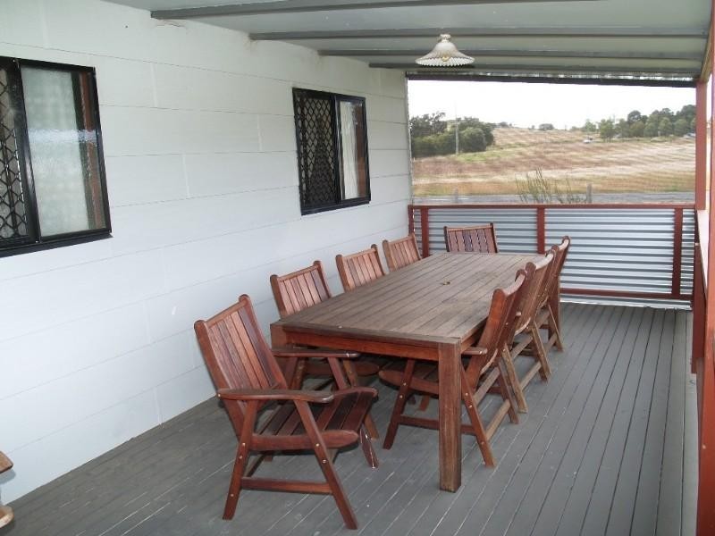 48 Zischke Road, Plainland QLD 4341