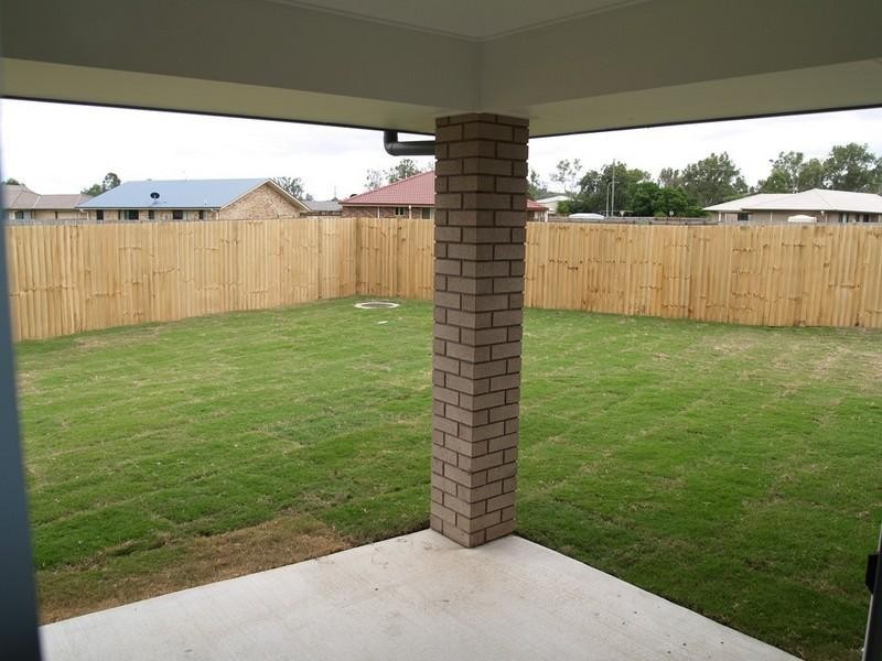 8 Coolabah Court, Laidley QLD 4341