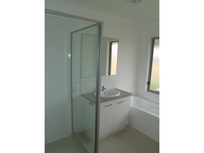 8 Coolabah Court, Laidley QLD 4341