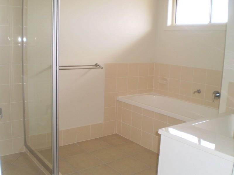 124 Douglas McInnes Drive, Laidley QLD 4341