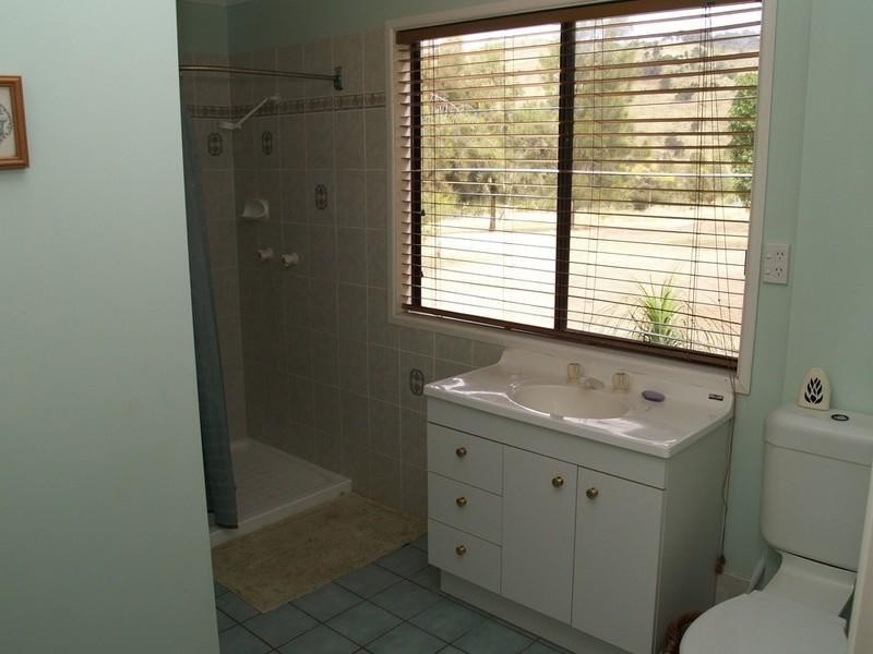 13 Jims Road, Mount Berryman QLD 4341