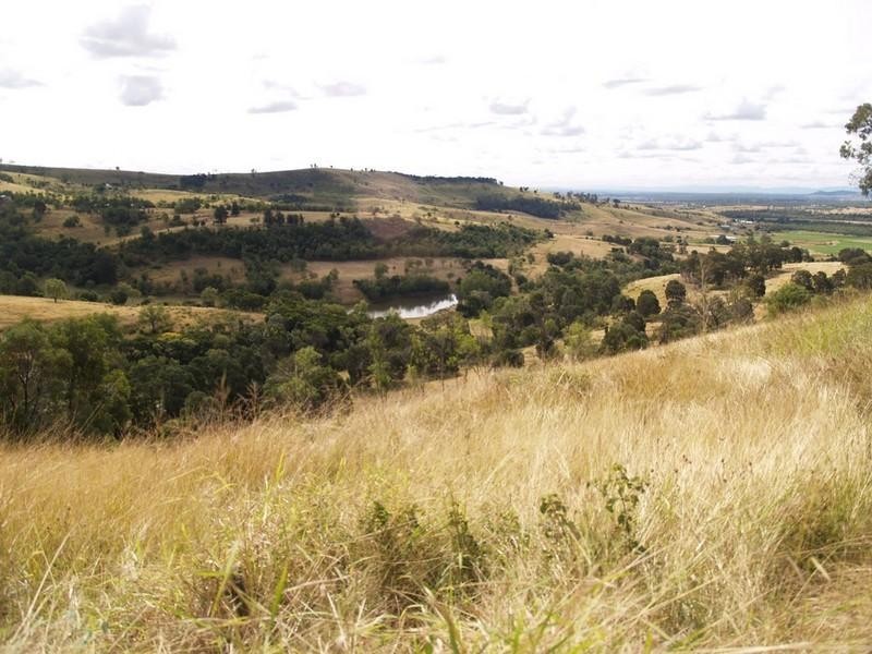 13 Jims Road, Mount Berryman QLD 4341