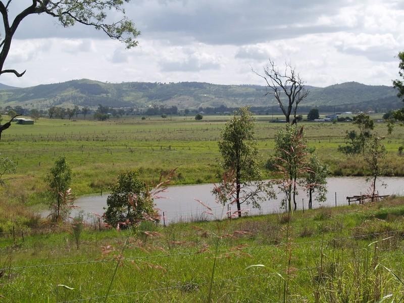 4 Moonlight Parade, Laidley QLD 4341