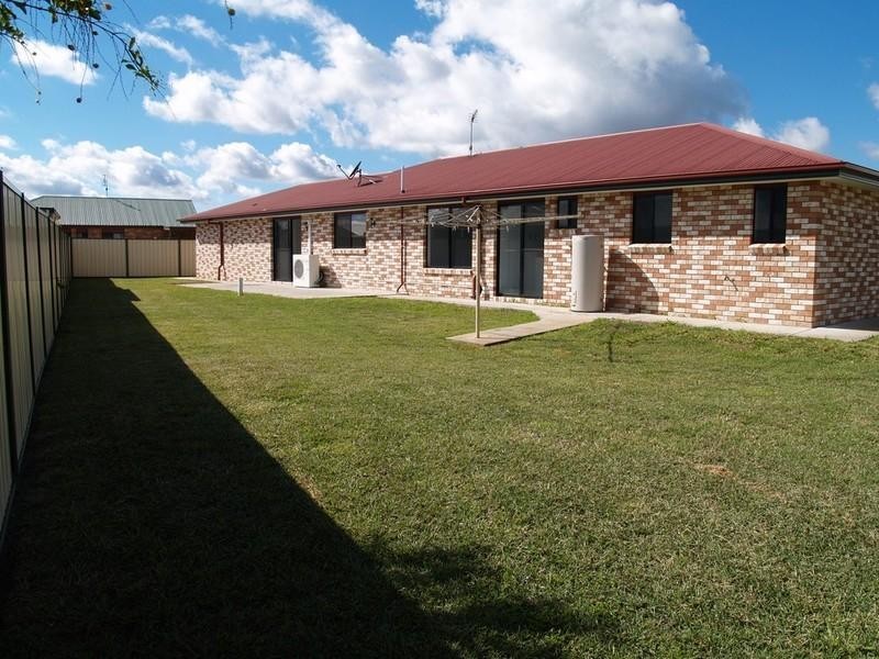 8 Macaranga Crescent, Laidley QLD 4341