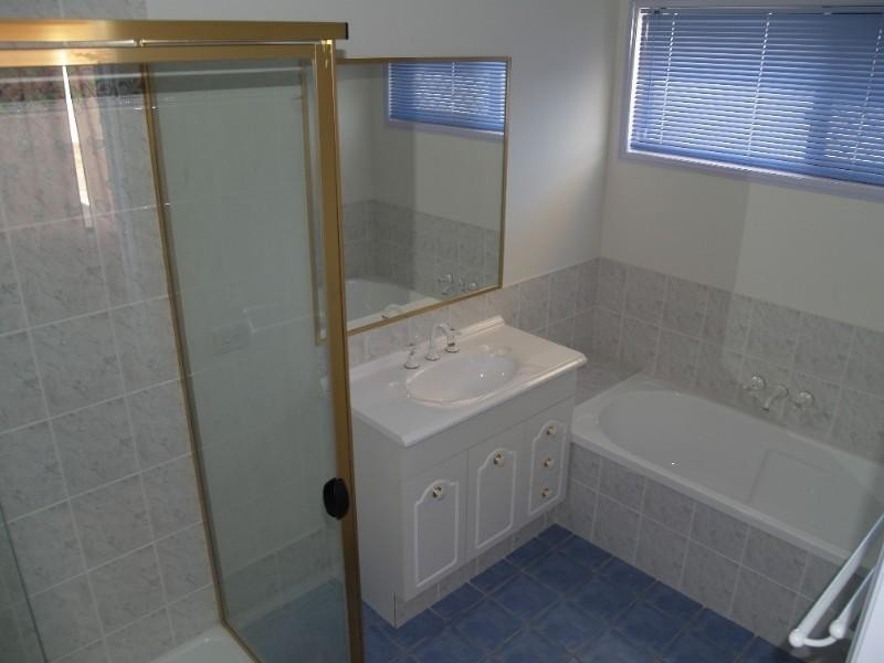 4 Melaleuca Avenue, Laidley QLD 4341