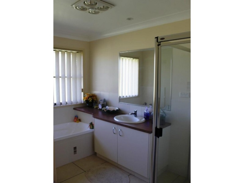 136 Helendale Drive, Helidon Spa QLD 4344
