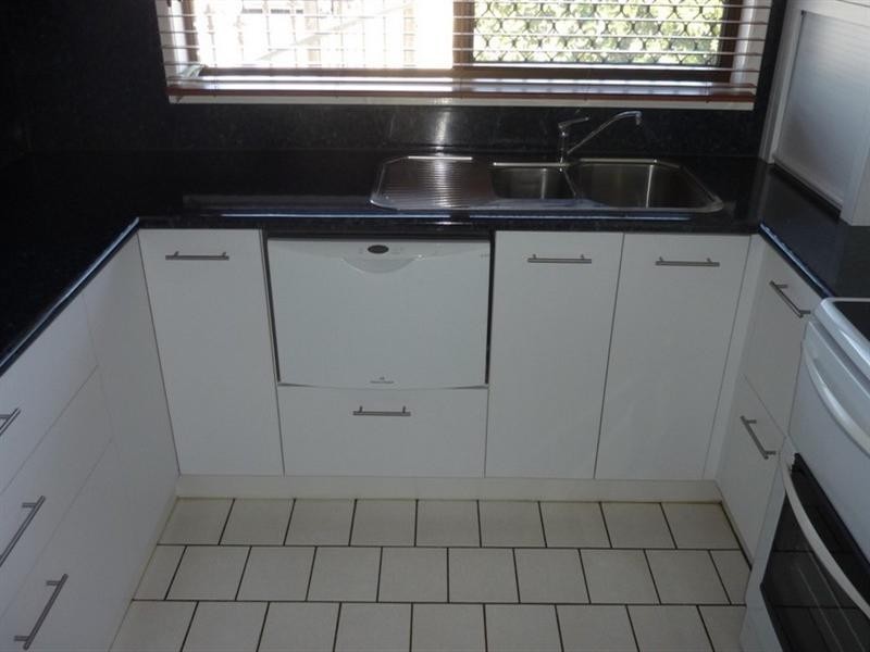 1/1 McKay Street, Gatton QLD 4343