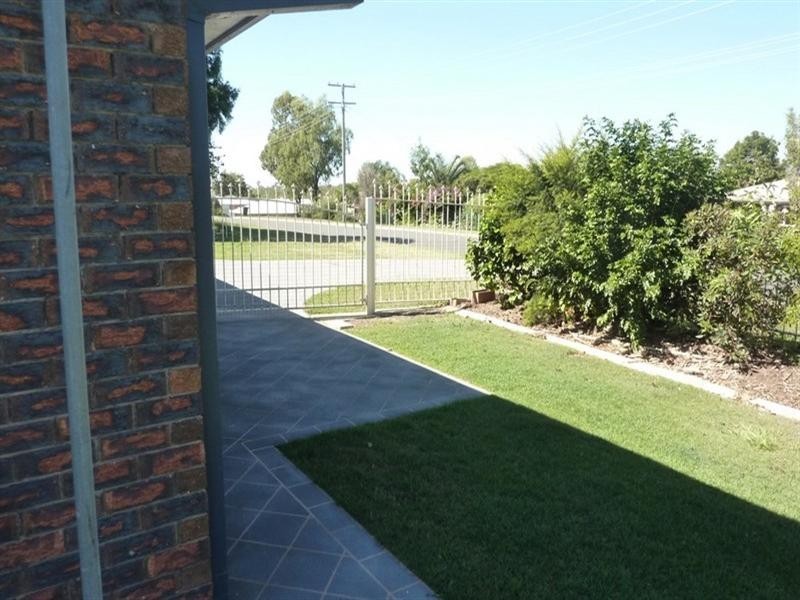 1/1 McKay Street, Gatton QLD 4343