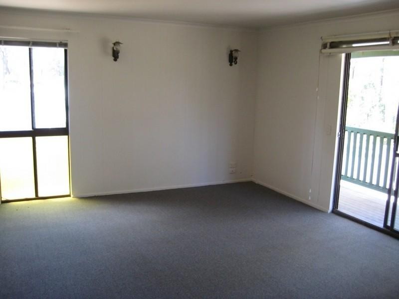 11 Lawrence Court, Regency Downs QLD 4341