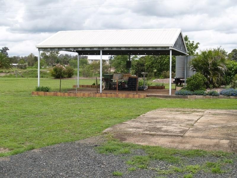 34 Johnson Drive, Brightview QLD 4311