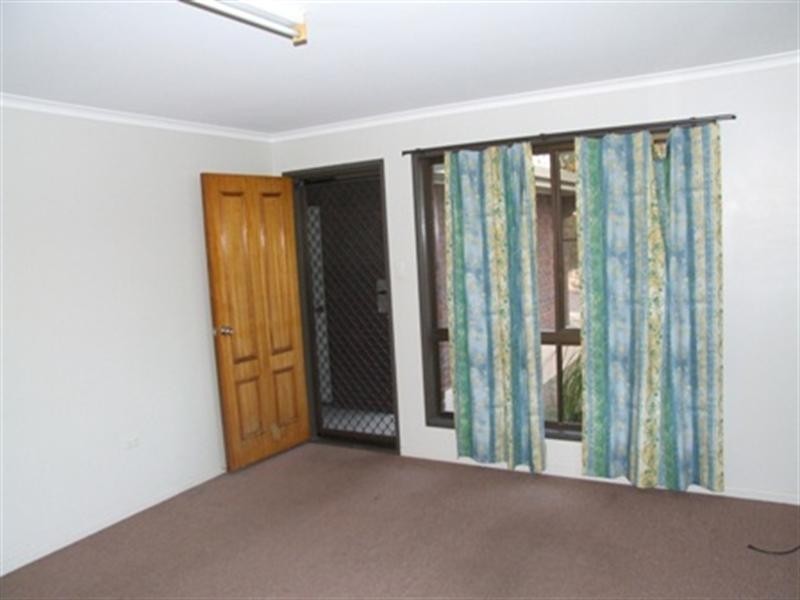 1/52 Hennessy Street, Gatton QLD 4343