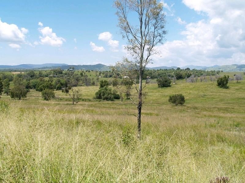 31 Woodlands Road, Gatton QLD 4343