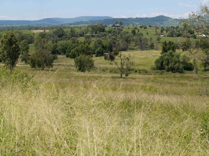 31 Woodlands Road, Gatton QLD 4343