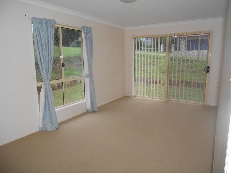 25 Davis Crescent, Gatton QLD 4343