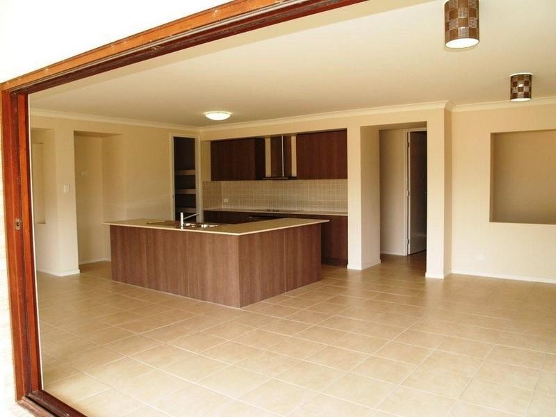 6 Boomerang Drive, Gatton QLD 4343