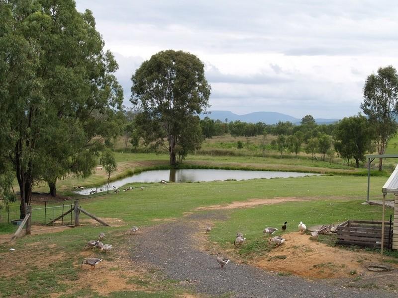 48 Anna Court, Placid Hills QLD 4343