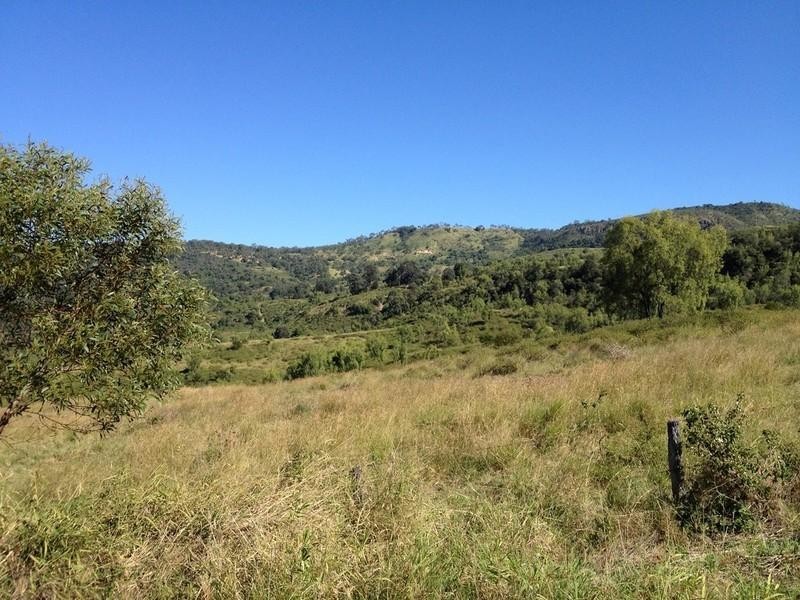 570 East Egypt Road, Mount Whitestone QLD 4347