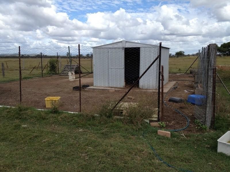 26 Topaz Crescent, Lockyer Waters QLD 4311