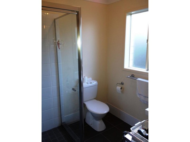 1/4 Kilmister Court, Gatton QLD 4343