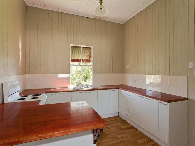 30 Napier Street, Laidley QLD 4341