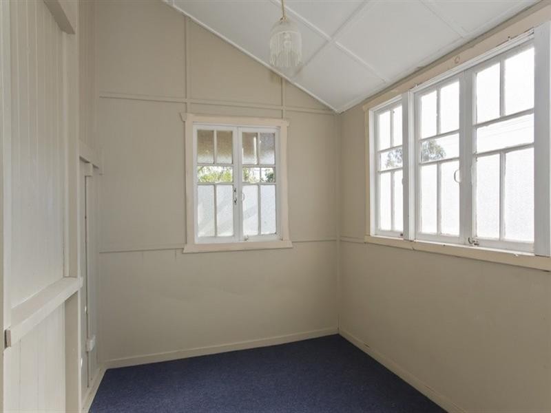 30 Napier Street, Laidley QLD 4341