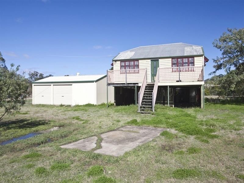 30 Napier Street, Laidley QLD 4341