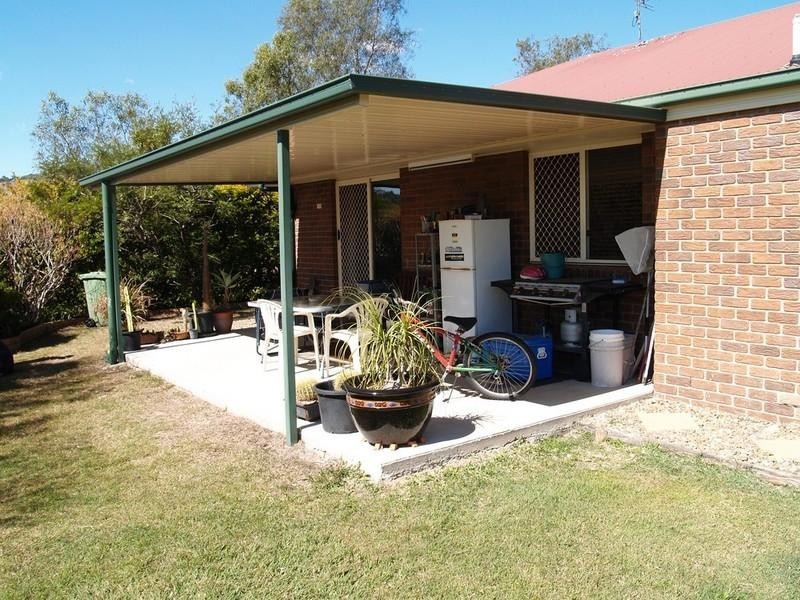 12 Hughes Road, Plainland QLD 4341