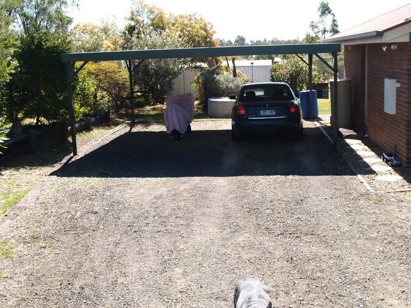 12 Hughes Road, Plainland QLD 4341