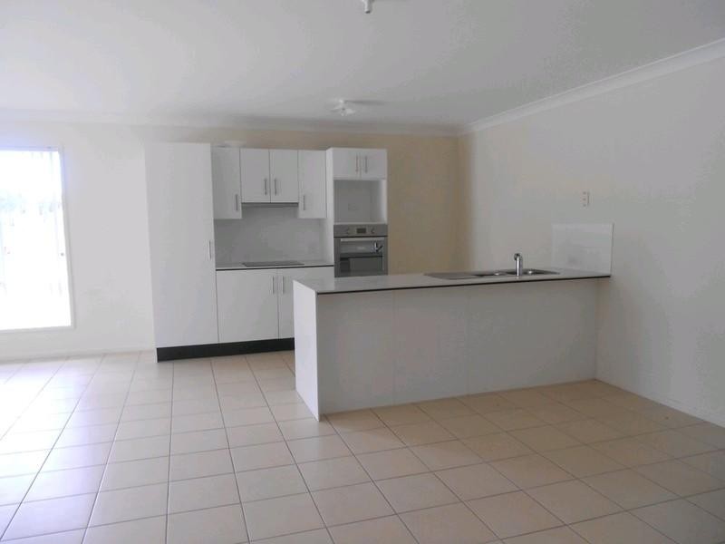 13 Cockatoo Drive, Gatton QLD 4343