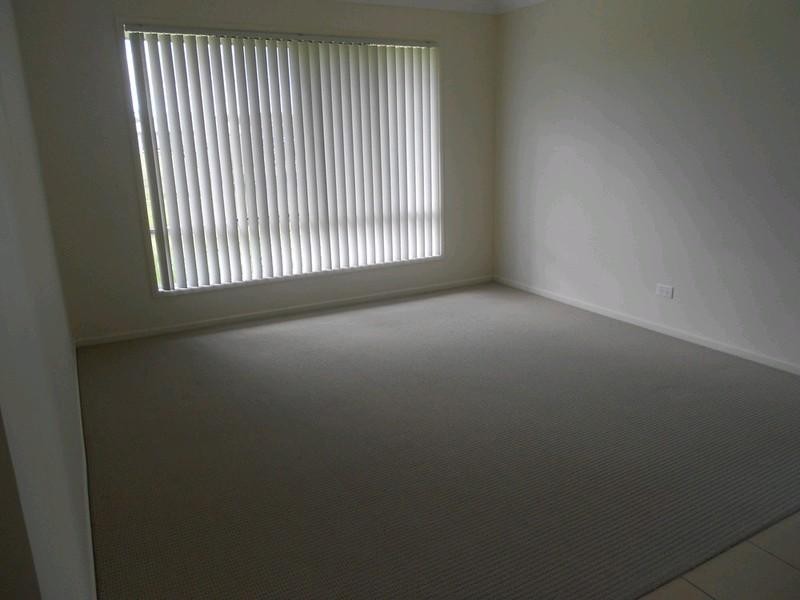 13 Cockatoo Drive, Gatton QLD 4343