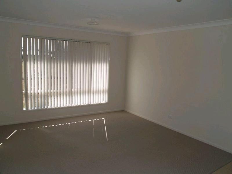 13 Cockatoo Drive, Gatton QLD 4343