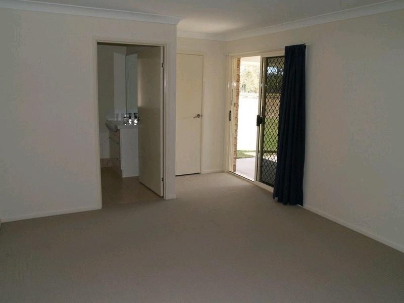 13 Cockatoo Drive, Gatton QLD 4343