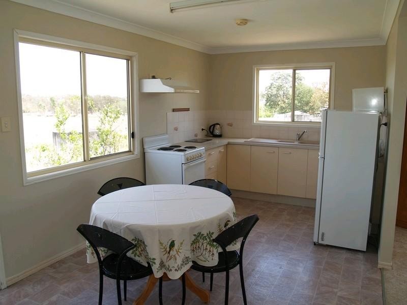 5 Fielding Road, College View QLD 4343
