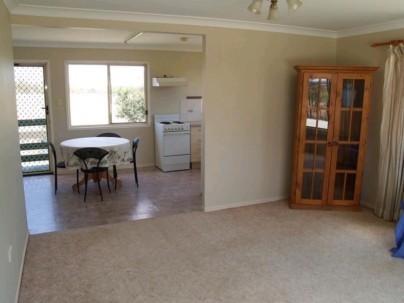 5 Fielding Road, College View QLD 4343