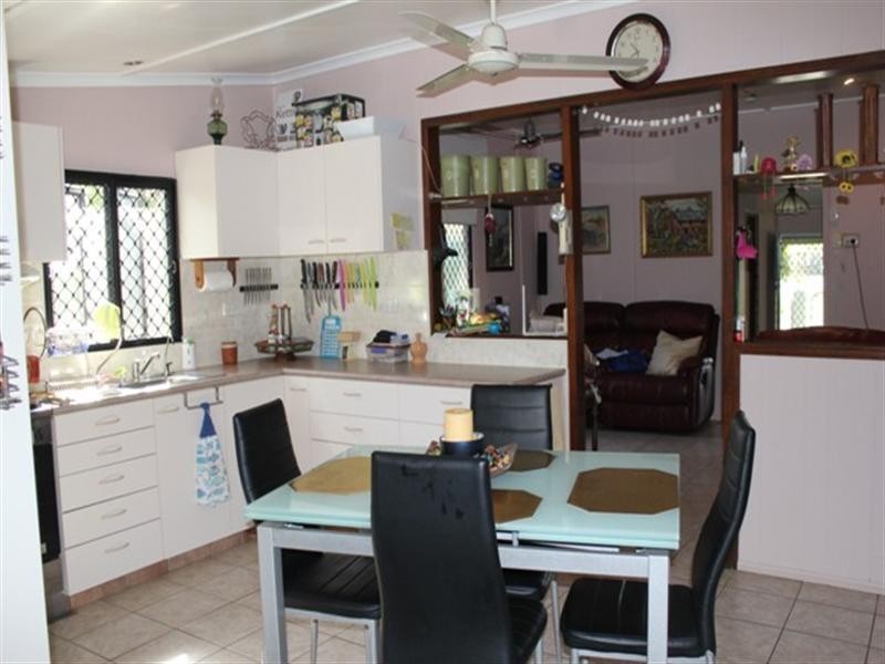 19 Mona Road, Halifax QLD 4850