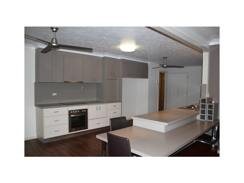 2 Hecht Street, Ingham QLD 4850